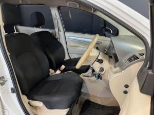 Suzuki Ertiga 1.5 GL - Image 3