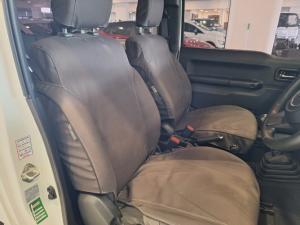 Suzuki Jimny 1.5 GLX AllGrip 3-door manual - Image 9