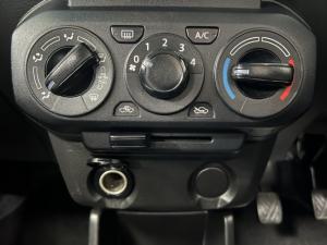Suzuki S-Presso 1.0 GL manual - Image 10