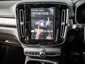 Volvo XC40 Recharge Twin Motor Ultimate - Image 18