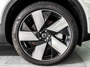 Volvo XC40 Recharge Twin Motor Ultimate - Image 8
