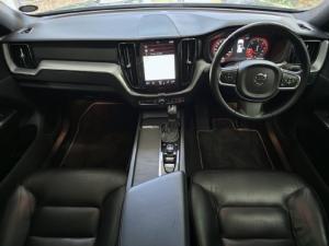 Volvo XC60 D4 AWD Momentum - Image 9