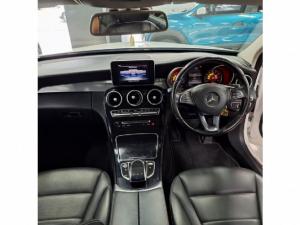 Mercedes-Benz C-Class C200 auto - Image 6