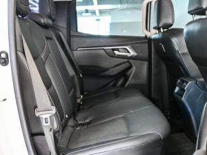Isuzu D-Max 1.9TD double cab LS manual - Image 15