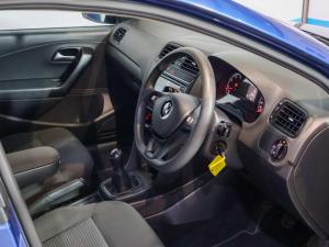 Volkswagen Polo Vivo hatch 1.4 Comfortline - Image 16