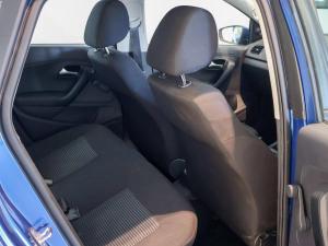 Volkswagen Polo Vivo hatch 1.4 Comfortline - Image 15