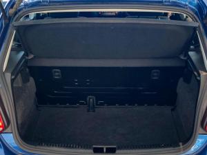 Volkswagen Polo Vivo hatch 1.4 Comfortline - Image 27