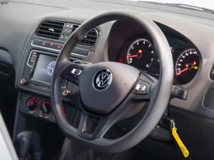 Volkswagen Polo Vivo hatch 1.6 Comfortline auto - Image 26