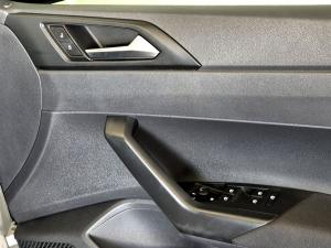 Volkswagen Polo hatch 1.0TSI - Image 16
