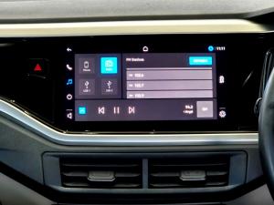 Volkswagen Polo sedan 1.6 Life manual - Image 16