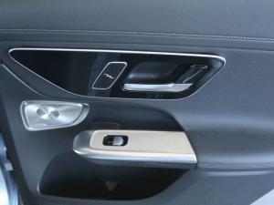 Mercedes-Benz GLC GLC300d 4Matic Avantgarde - Image 20