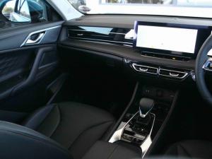 MG HS 1.5T Luxury - Image 19