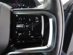 Land Rover Range Rover Evoque D200 R-Dynamic HSE - Image 14