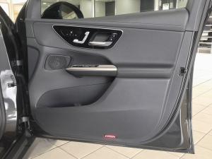 Mercedes-Benz GLC GLC220d 4Matic Avantgarde - Image 9