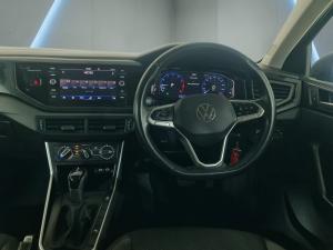 Volkswagen Polo hatch 1.0TSI Life auto - Image 12
