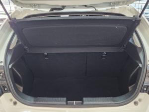 Suzuki Baleno 1.5 GL auto - Image 11