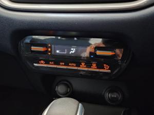 Suzuki Baleno 1.5 GL auto - Image 17