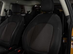 MINI Hatch Cooper Hatch 3-door auto - Image 23