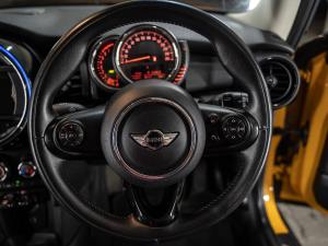 MINI Hatch Cooper Hatch 3-door auto - Image 27