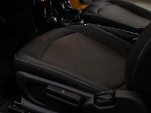 MINI Hatch Cooper Hatch 3-door auto - Image 30