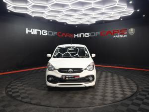 Toyota Vitz 1.0 XR manual - Image 2