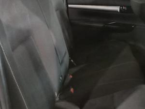 Toyota Hilux 2.4GD-6 double cab Raider auto - Image 7
