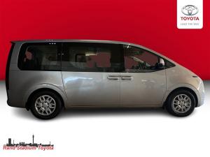 Hyundai Staria 2.2D Executive 11-seater - Image 5