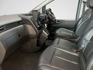 Hyundai Staria 2.2D Executive 11-seater - Image 6