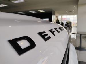 Land Rover Defender 110 P400 X-Dynamic HSE - Image 15