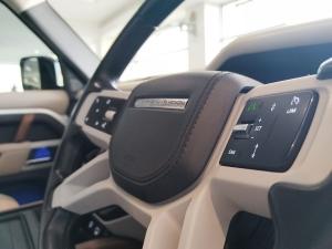 Land Rover Defender 110 P400 X-Dynamic HSE - Image 19