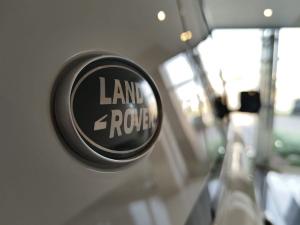 Land Rover Defender 110 P400 X-Dynamic HSE - Image 20