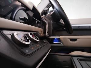 Land Rover Defender 110 P400 X-Dynamic HSE - Image 8