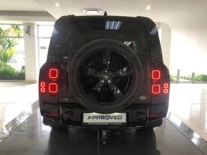 Land Rover Defender 130 D300 X-Dynamic HSE - Image 8