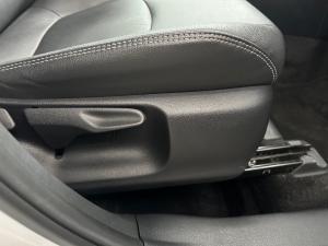 Toyota Corolla Cross 1.8 XS - Image 18