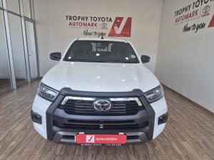 Toyota Hilux 2.8GD-6 double cab Legend manual - Image 4