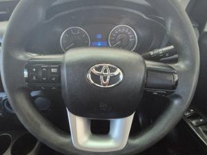 Toyota Hilux 2.4GD-6 Xtra cab SRX auto - Image 8
