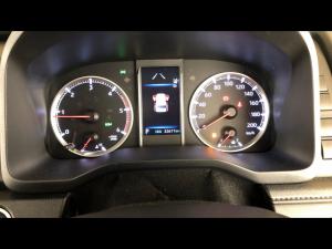 Toyota Quantum 2.8 LWB bus 9-seater VX Premium - Image 23