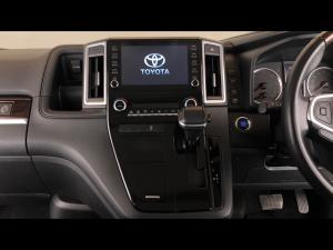 Toyota Quantum 2.8 LWB bus 9-seater VX Premium - Image 24