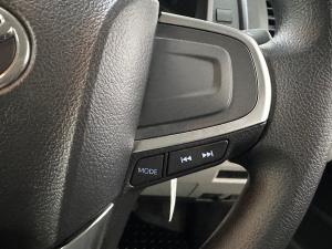 Toyota Quantum 2.8 LWB panel van - Image 10
