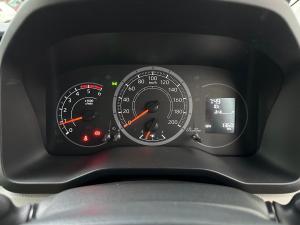 Toyota Quantum 2.8 LWB panel van - Image 11