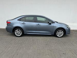 Toyota Corolla 1.8 Hybrid XR - Image 3