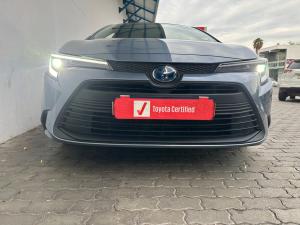 Toyota Corolla 1.8 Hybrid XR - Image 4