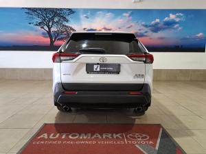 Toyota RAV4 2.0 GX auto - Image 5