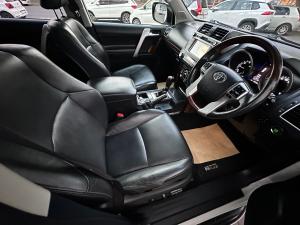 Toyota Land Cruiser Prado 4.0 VX - Image 7