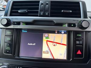 Toyota Land Cruiser Prado 4.0 VX - Image 12