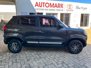 Suzuki S-Presso 1.0 S-Edition manual - Image 4