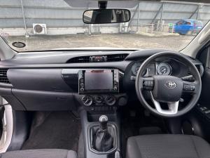 Toyota Hilux 2.8GD-6 double cab Raider auto - Image 6