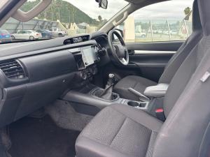 Toyota Hilux 2.8GD-6 double cab Raider auto - Image 7