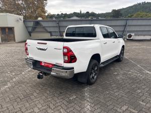 Toyota Hilux 2.8GD-6 double cab Raider auto - Image 2
