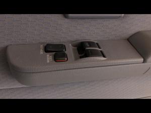 Toyota Land Cruiser 79 4.5D-4D V8 single cab LX - Image 25